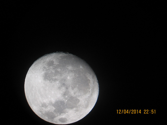 Moon Apr 12-2014