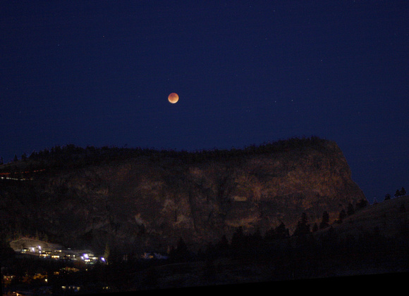 Eclipse over Giant's Head (#60)
